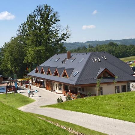 Heipark Tosovice Hotel Екстериор снимка