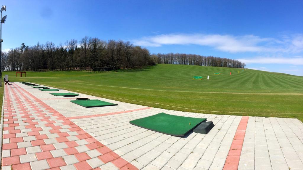 Heipark Tosovice Hotel Екстериор снимка